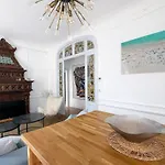 Beautiful With Terrace Апартаменты