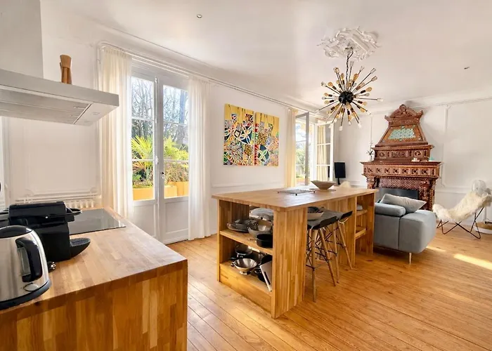 Beautiful With Terrace Apartment Arcachon