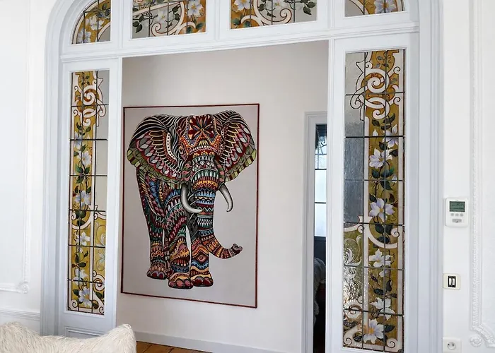 Beautiful With Terrace Apartment